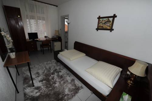 Imagen de la habitación del Hotel Plaza, KREUZLINGEN. Foto 13