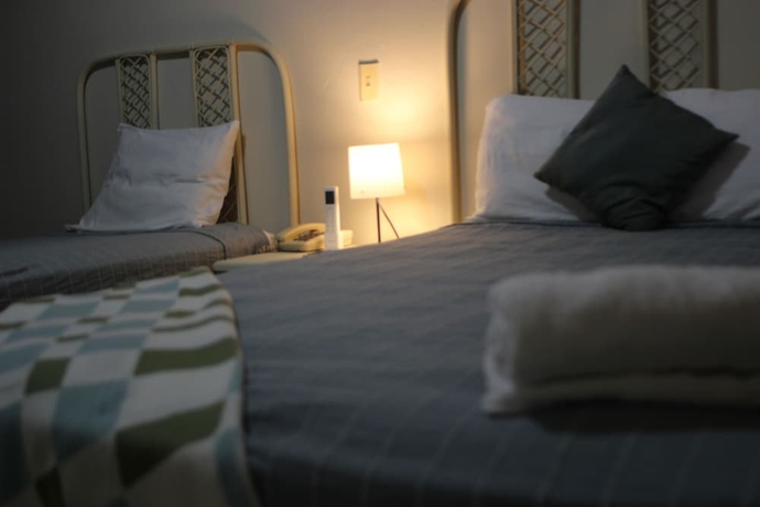 Imagen de la habitación del Hotel Plaza Kavia. Foto 15