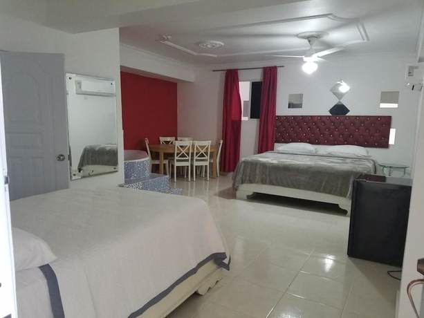 Imagen de la habitación del Hotel Plaza La Diosa. Foto 4