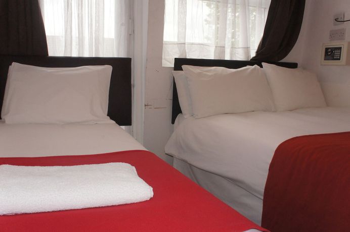 Imagen de la habitación del Hotel Plaza London. Foto 8