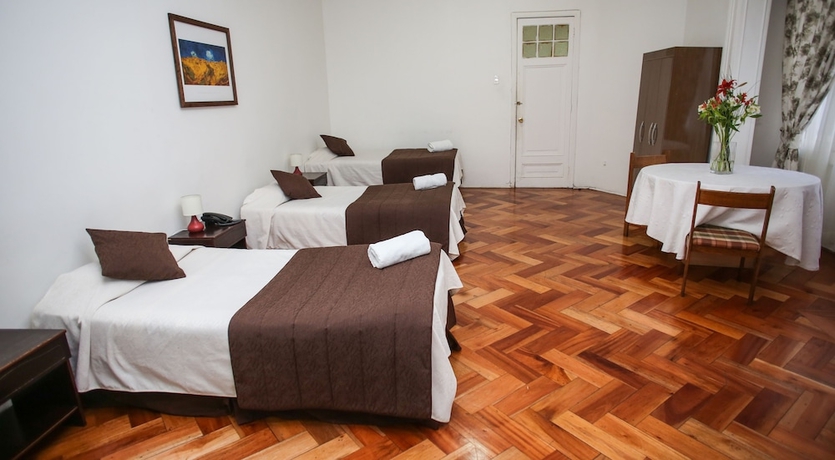 Imagen de la habitación del Hotel Plaza Londres. Foto 4