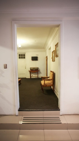 Imagen de los interiores del Hotel Plaza Londres. Foto 14