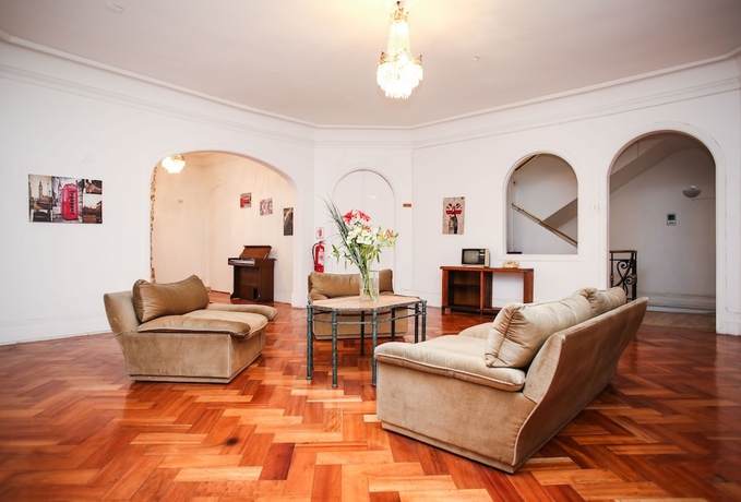 Imagen de los interiores del Hotel Plaza Londres. Foto 16