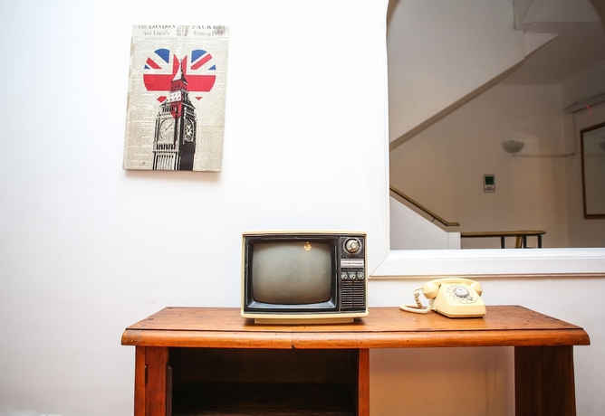 Imagen de la habitación del Hotel Plaza Londres. Foto 13