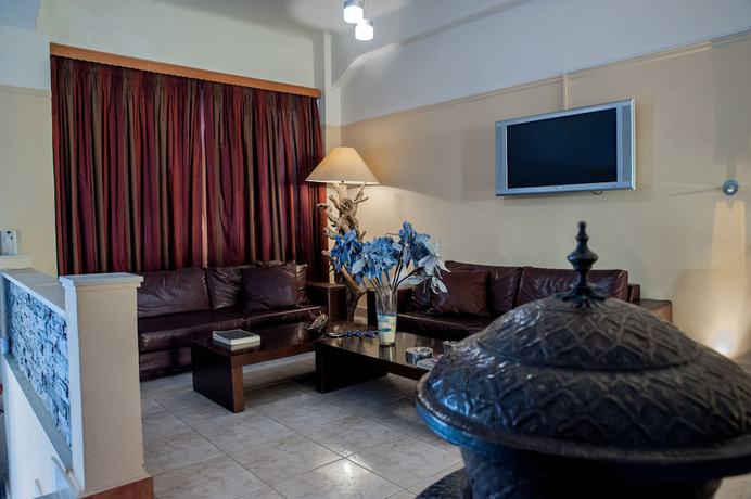 Imagen de los interiores del Hotel Plaza, Loutraki. Foto 19