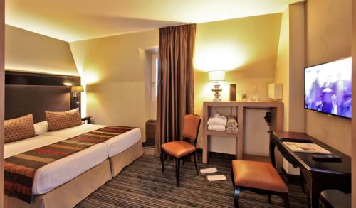 Imagen de la habitación del Hotel Plaza Madeleine and Spa. Foto 7