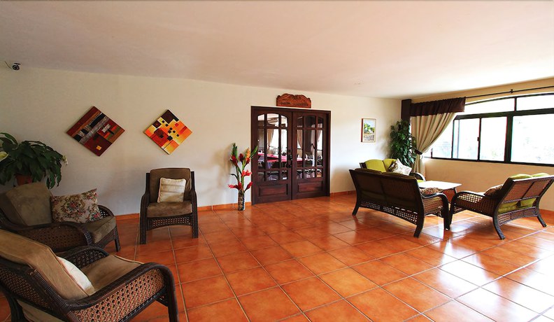 Imagen de los interiores del Hotel Plaza Magdalena. Foto 9