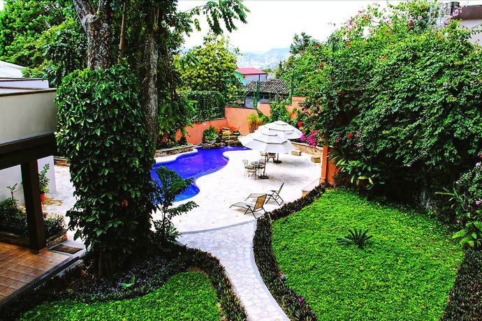 Imagen de los exteriores del Hotel Plaza Magdalena. Foto 8