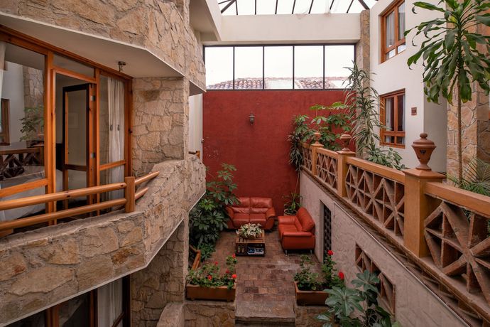 Imagen de los interiores del Hotel Plaza Magnolias Suites. Foto 16