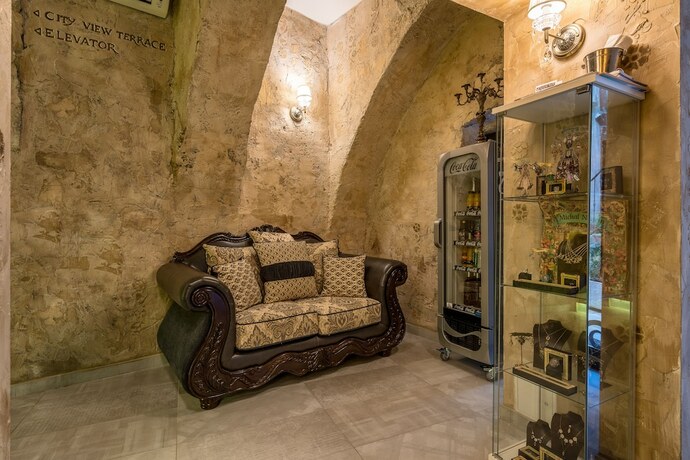 Imagen general del Hotel Plaza Marchi Old Town - MAG Quaint and Elegant Boutiques. Foto 5