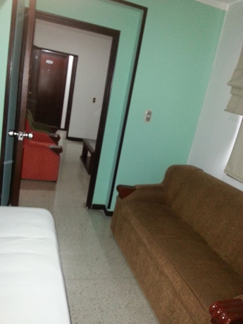 Imagen de la habitación del Hotel Plaza Mayor Cali. Foto 5