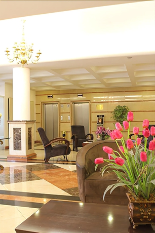 Imagen de los interiores del Hotel Plaza Mayor, Santo Andr&eacute;. Foto 15