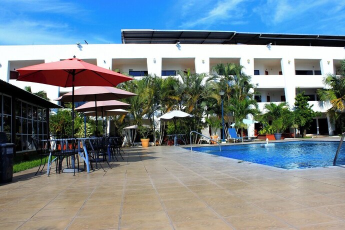 Imagen general del Hotel Plaza Mazari. Foto 14