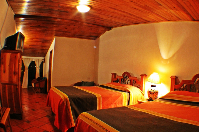 Imagen de la habitación del Hotel Plaza Mexicana Margarita's. Foto 3