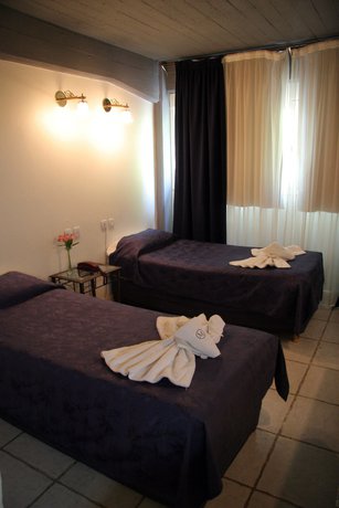Imagen de la habitación del Hotel Plaza Milenium. Foto 2