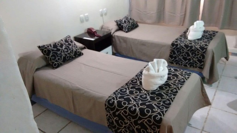 Imagen de la habitación del Hotel Plaza Milenium. Foto 16