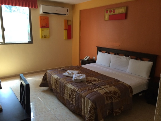 Imagen de la habitación del Hotel Plaza Mirador. Foto 5