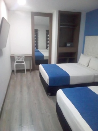 Imagen de la habitación del Hotel Plaza Miranda. Foto 8
