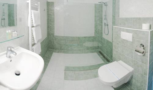 Imagen de la habitación del Hotel Plaza, Mladá Boleslav. Foto 11