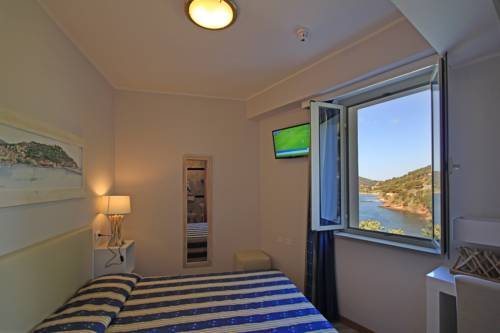 Imagen de la habitación del Hotel Plaza, Mola. Foto 9