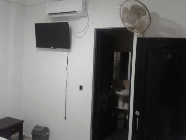 Imagen de la habitación del Hotel Plaza Moncada. Foto 10