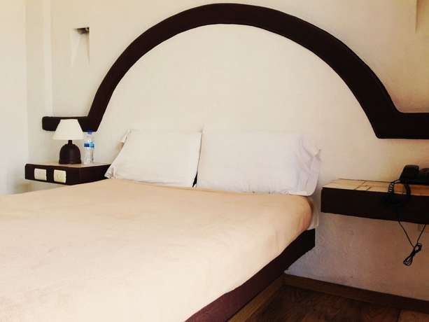 Imagen de la habitación del Hotel Plaza Morelia. Foto 16