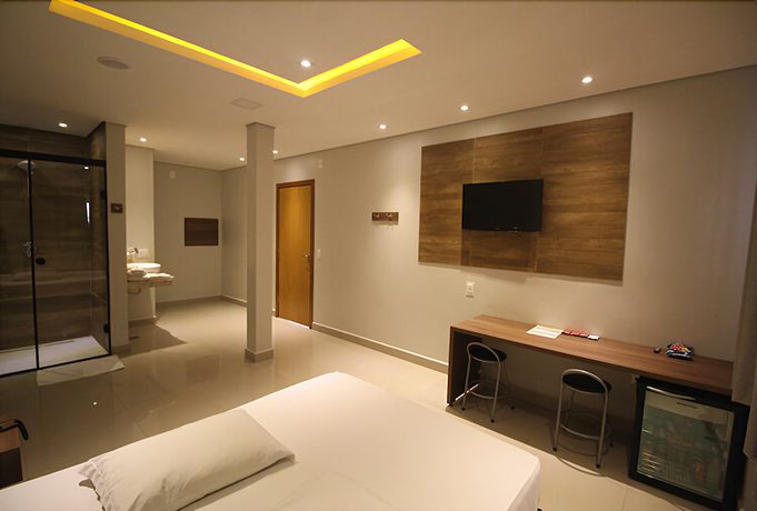 Imagen de la habitación del Hotel Plaza Motel - Adults Only. Foto 4