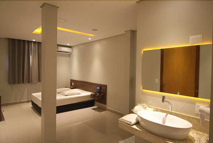 Imagen de la habitación del Hotel Plaza Motel - Adults Only. Foto 9
