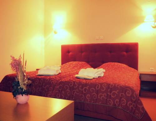 Imagen de la habitación del Hotel Plaza, Naupacto. Foto 3