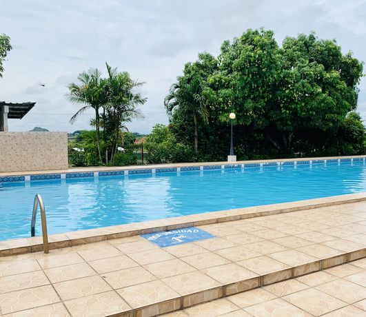 Imagen de la piscina del Hotel Plaza, Nuevo Santiago. Foto 18