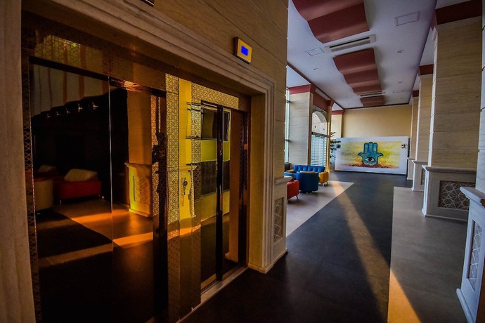 Imagen de los interiores del Hotel Plaza Oran. Foto 14
