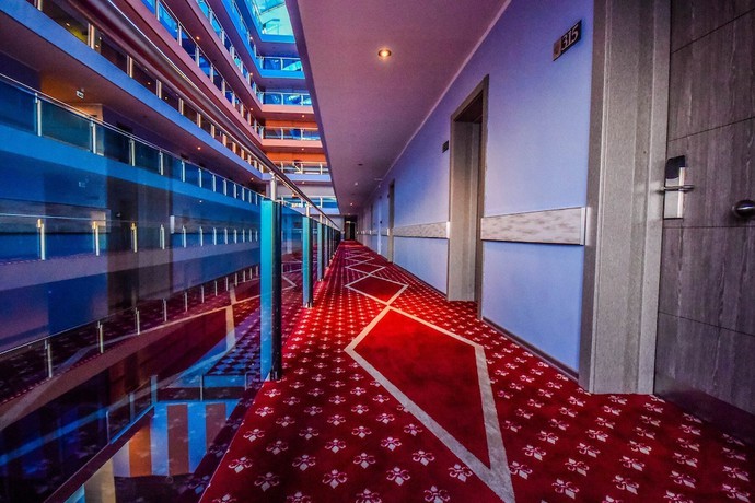 Imagen de los interiores del Hotel Plaza Oran. Foto 15