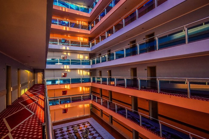 Imagen de los interiores del Hotel Plaza Oran. Foto 17
