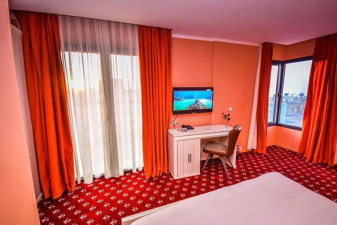 Imagen de la habitación del Hotel Plaza Oran. Foto 7