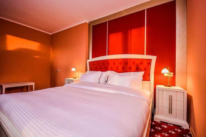 Imagen de la habitación del Hotel Plaza Oran. Foto 13