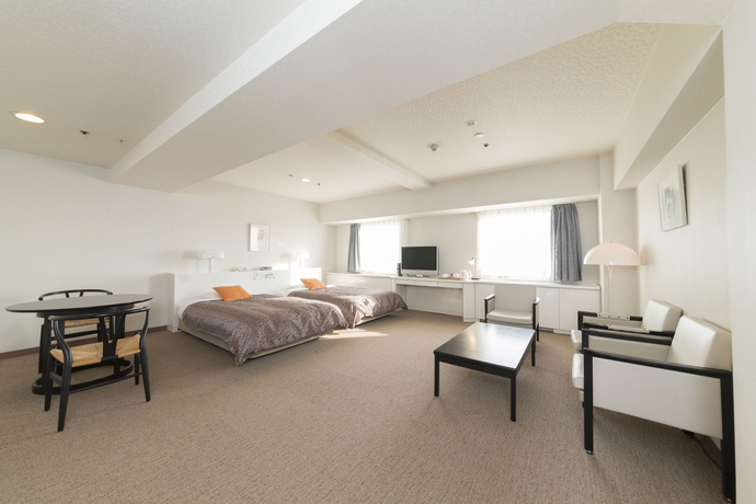 Imagen de la habitación del Hotel Plaza Osaka. Foto 7