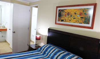 Imagen general del Hotel Plaza Paris Amistar. Foto 9