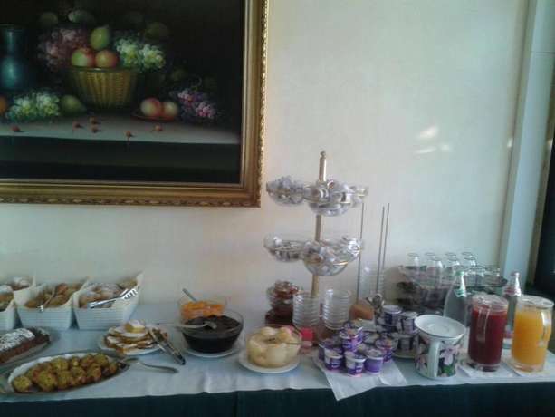 Imagen del bar/restaurante del Hotel Plaza, Pesaro. Foto 14