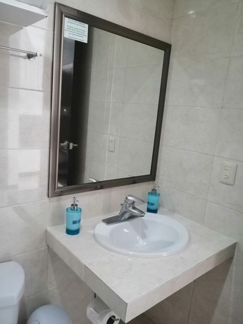 Imagen de la habitación del Hotel Plaza Playa - Near Playa Del Carmen Main Beach. Foto 18