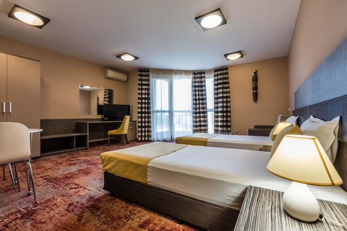 Imagen de la habitación del Hotel Plaza, Plovdiv. Foto 18