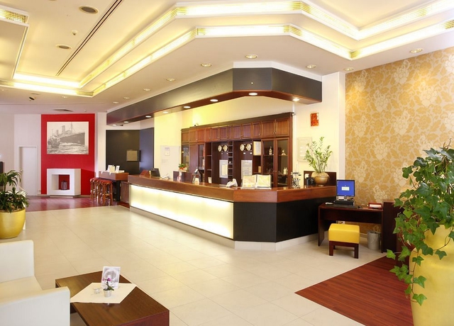 Imagen de los interiores del Hotel Plaza Premium Columbus Bremen. Foto 13