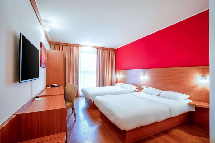 Imagen de la habitación del Hotel Plaza Premium Karlsruhe. Foto 3