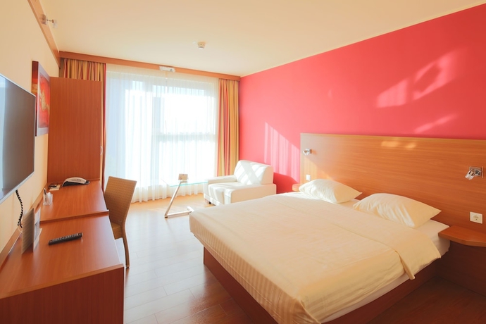 Imagen de la habitación del Hotel Plaza Premium Karlsruhe. Foto 9