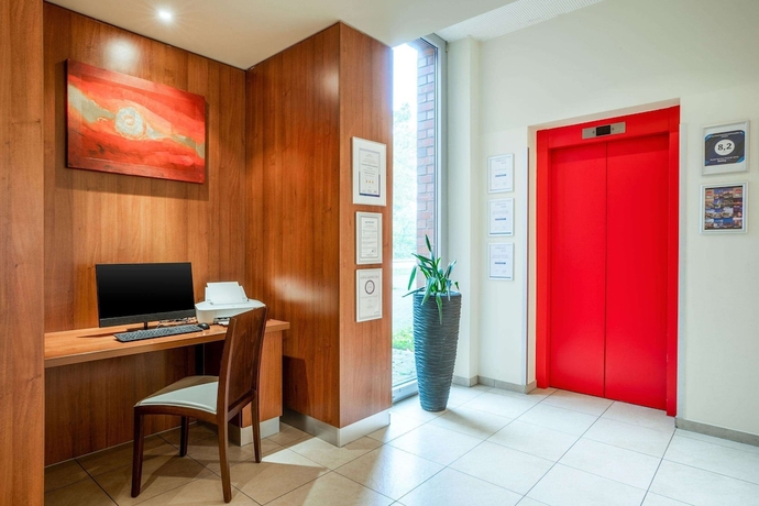 Imagen de los interiores del Hotel Plaza Premium Karlsruhe. Foto 14