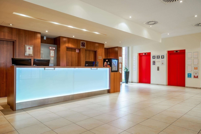 Imagen de los interiores del Hotel Plaza Premium Karlsruhe. Foto 15