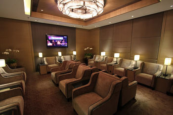 Imagen de los interiores del Hotel Plaza Premium Lounge Klia - Wellness Spa. Foto 11