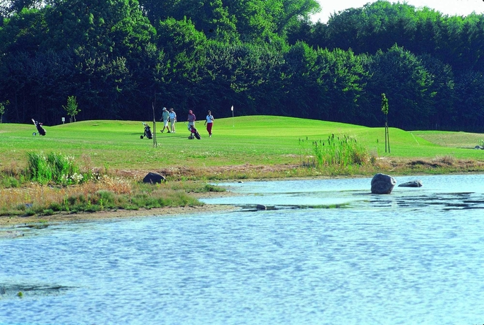 Imagen de los exteriores del Hotel Plaza Premium Timmendorfer Strand. Foto 10