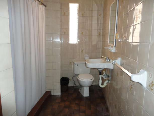 Imagen de la habitación del Hotel Plaza Real La Paz. Foto 9