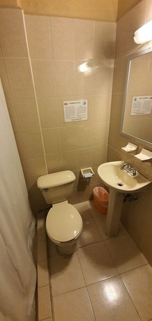 Imagen de la habitación del Hotel Plaza Real La Paz. Foto 11