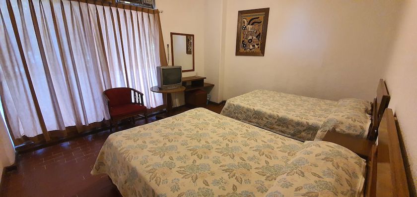 Imagen de la habitación del Hotel Plaza Real La Paz. Foto 17